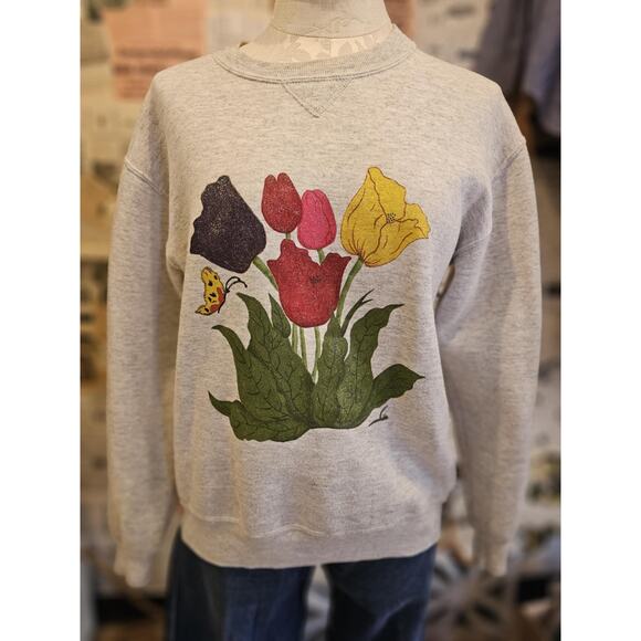 Russell Athletic Tulip Crewneck Sweater Size Medium - Picture 1 of 4
